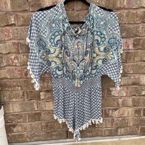 Joe & Elle cold shoulder romper